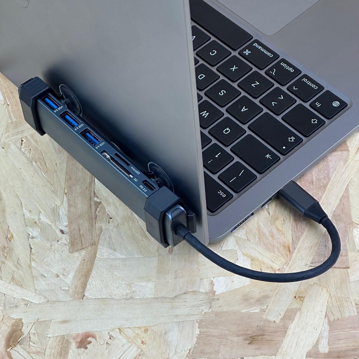 7-in-1 USBC sticky dongle