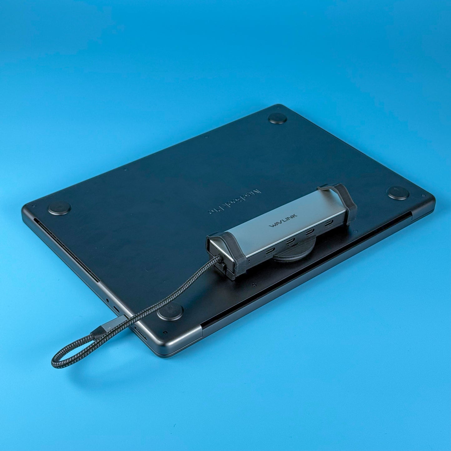 TeraBiter - PolyStand