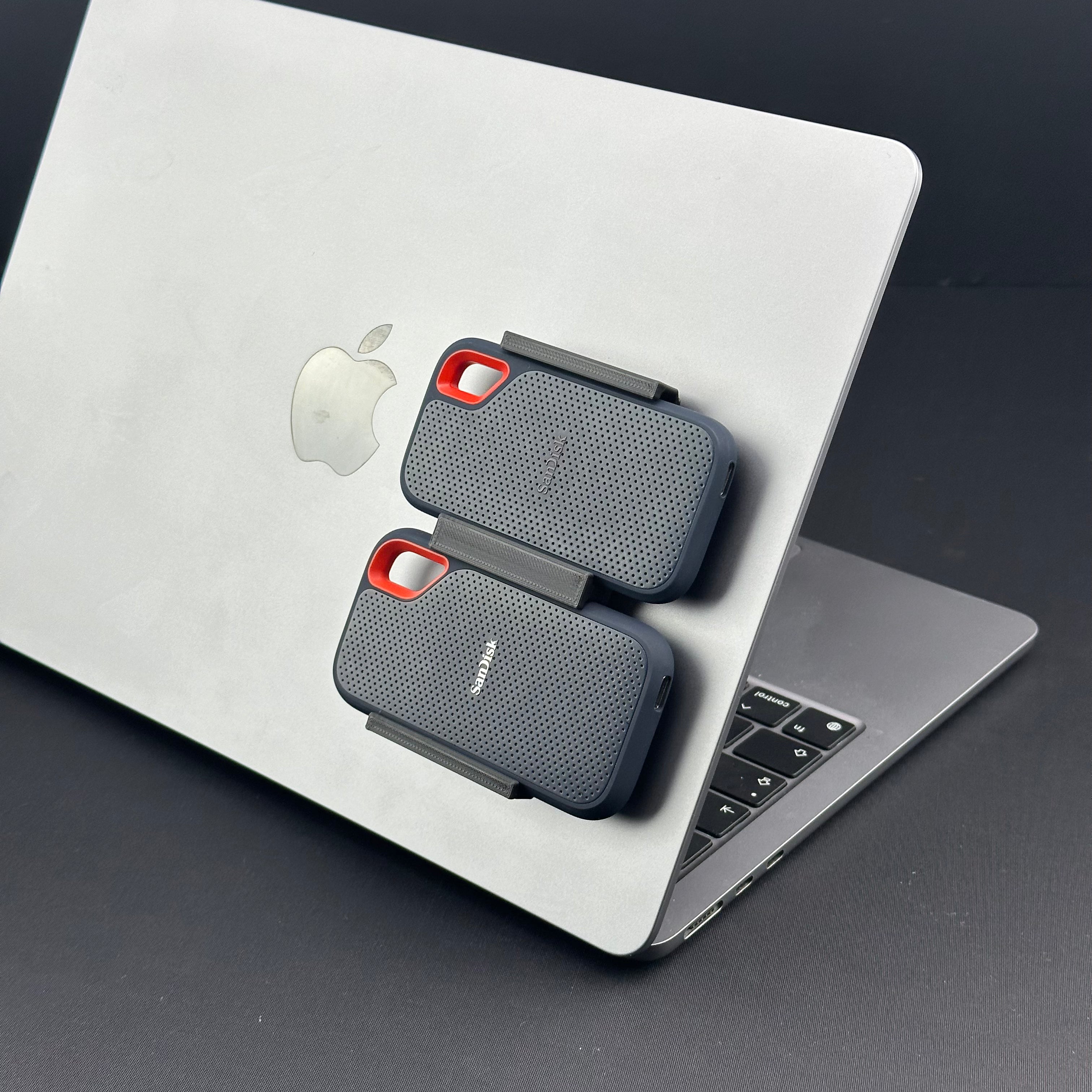 Double Rack for SanDisk Extreme – Byron Seven