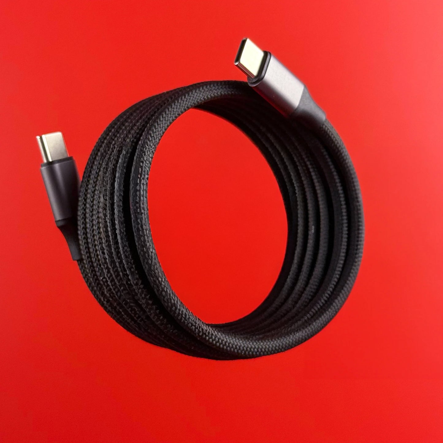 Magnetic C-to-C Charging Cable